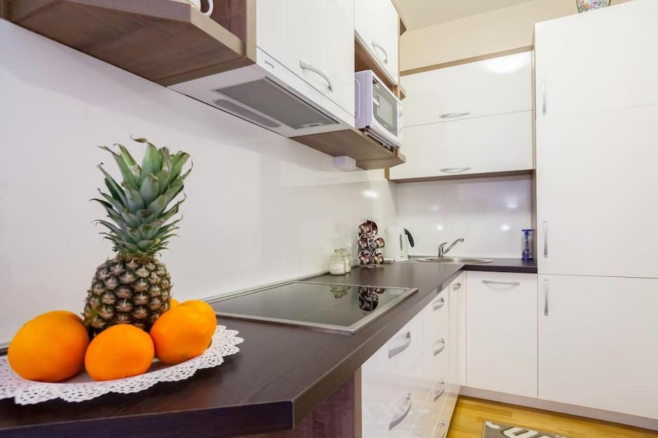 Sea View Apartments In Budva Luaran gambar
